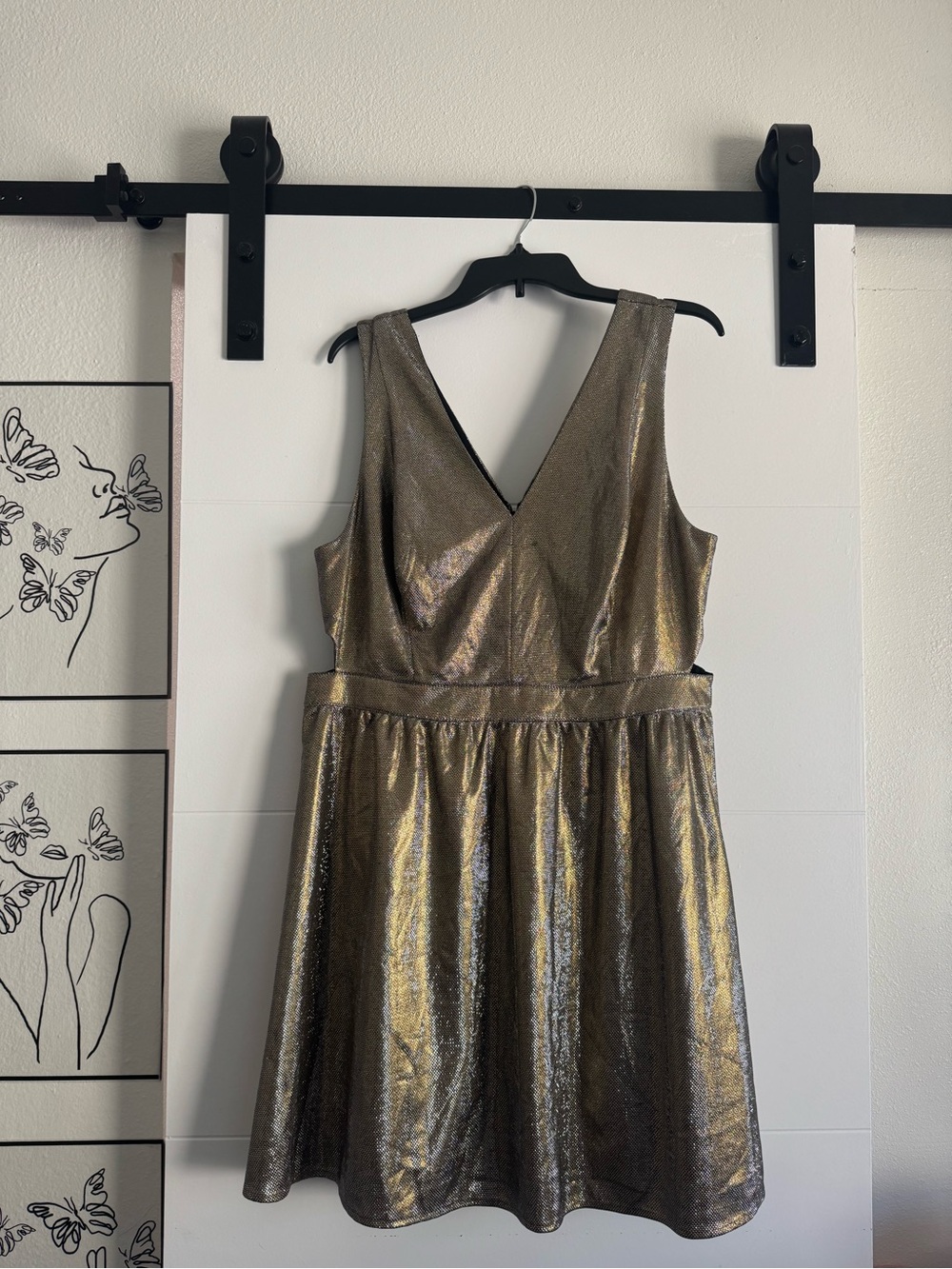Forever 21 Metallic Gold V-Neck A-Line Dress
